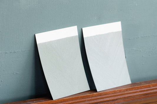 色卡的背叛：我選墨綠色，怎麼刷出來變草綠色？